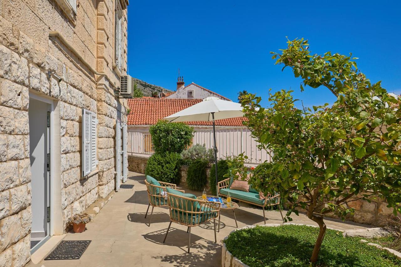 Hedera A10 Dubrovnik